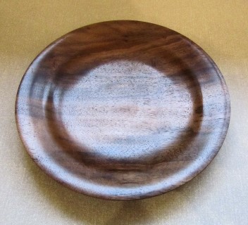 Paul Hunt's second placed walnut platter